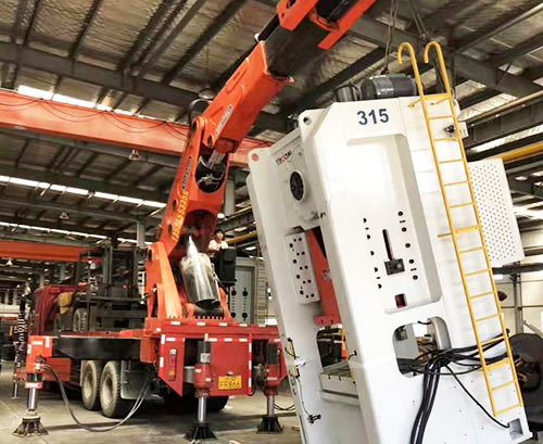 萧县提升工作效率，选择优质折臂吊租赁服务