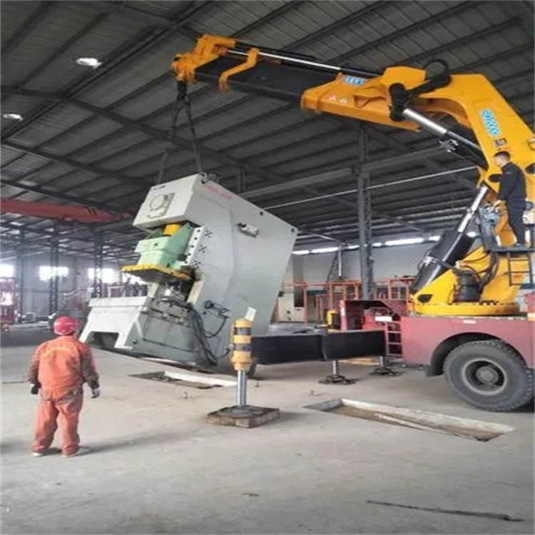 萧县80吨折臂吊车出租附近电话